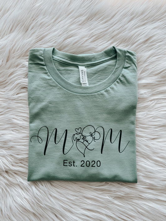 Personalized "Est. Year Mom" - Heart Line Art T-Shirt